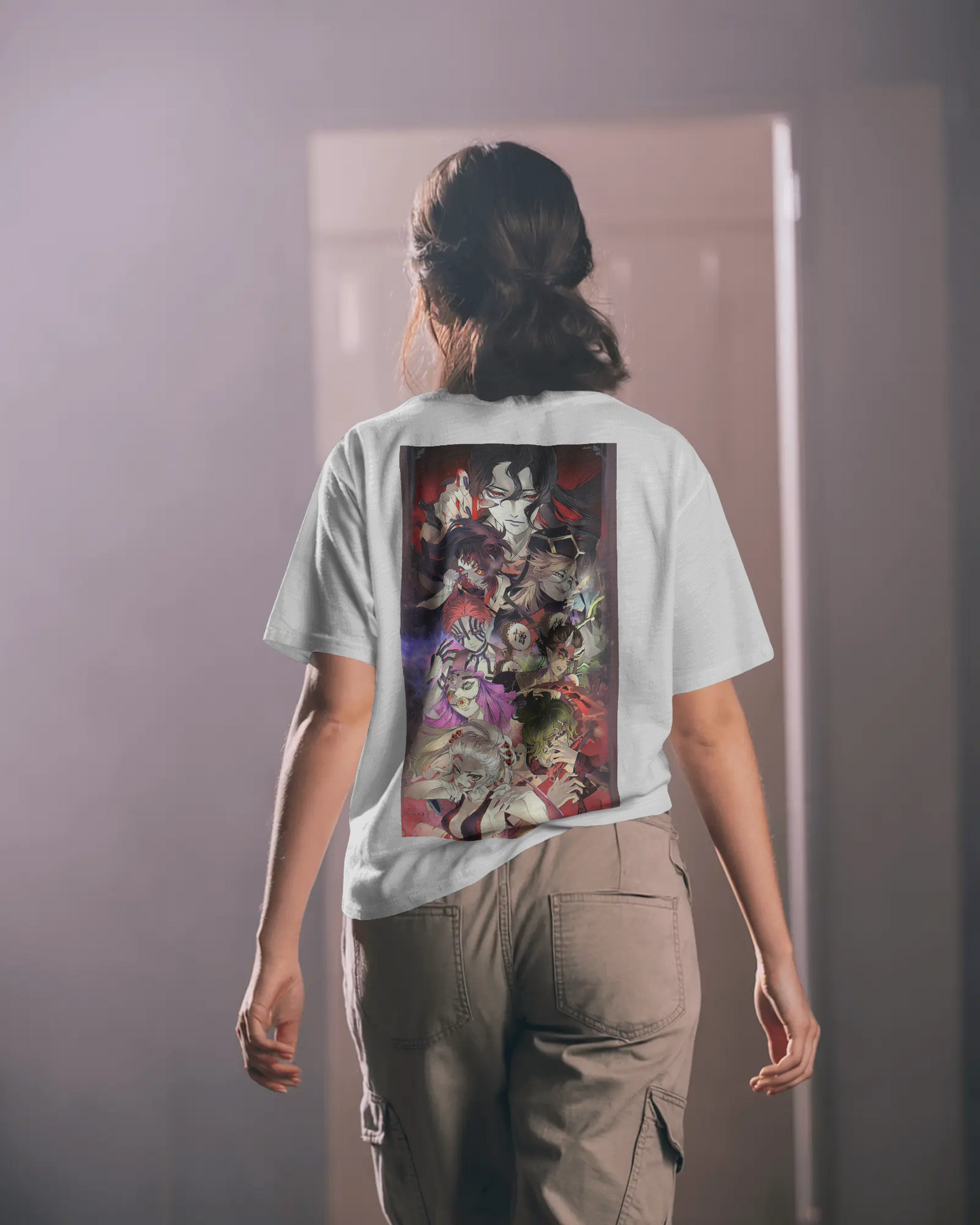Camiseta Demon Slayer | Pilares vs Lunas Superiores | Diseño oversize blanco